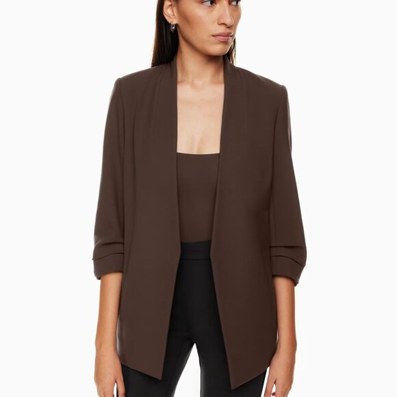Aritzia Babaton Power Hip Blazer - Picture 1 of 6